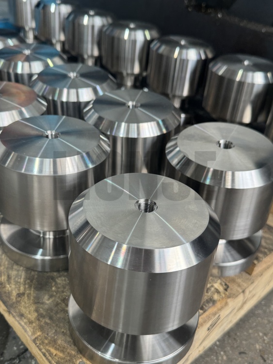 Innealra Beachtais Cruach Dhosmálta 304 Comhla Accessories