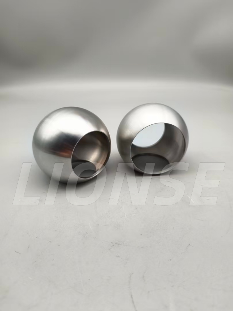 Cruach Dhosmálta 304 liathróid log